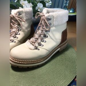 Alphine Design Fleece Collar Mid-weight Boot size 10 Beige and Brown